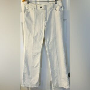 CHICO’S Platinum White Denim Pants  w/Embellished Pockets - Chico’s Size 1.5
